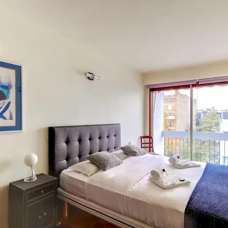 Guestready-spacious Near Exhibition Park * Париж