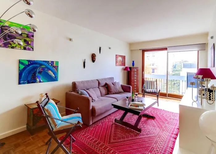 Guestready-spacious Near Exhibition Park
