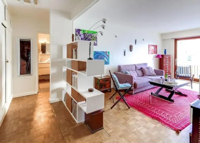 Guestready-spacious Near Exhibition Park Appartement
